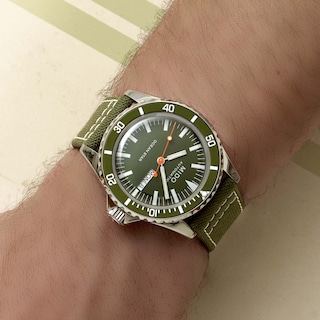 V-312957602_3_320.jpg?pristine  