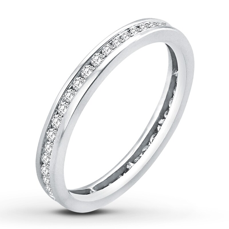 Main Image 4 of Diamond Eternity Ring 1/2 ct tw Round-cut 14K White Gold