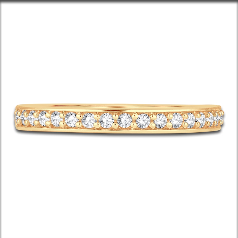 Diamond Wedding Band 1/4 ct tw Round 14K Yellow Gold