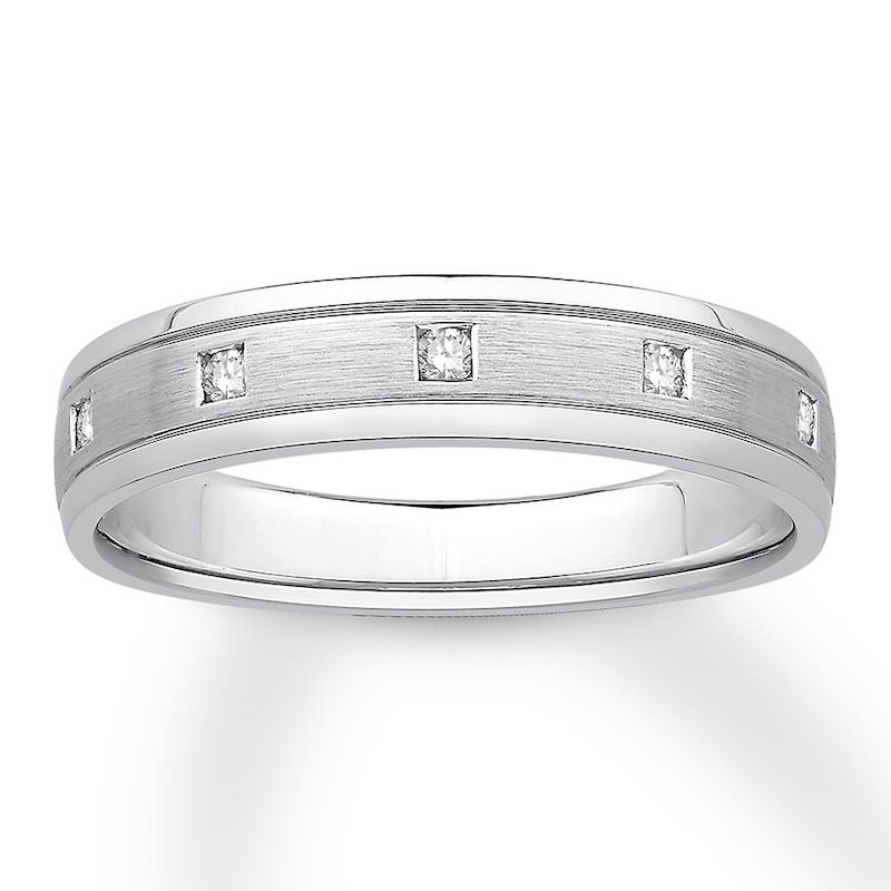 Main Image 1 of Men's Diamond Band 1/10 ct tw Round-cut 10K White Gold