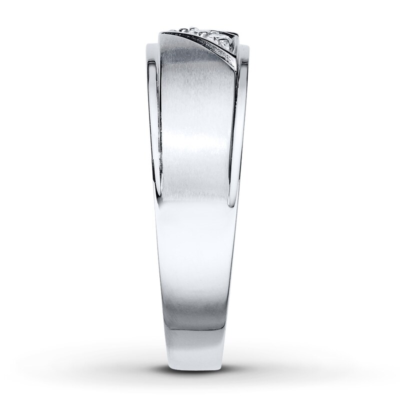 Main Image 3 of Men's Diamond Band 1/10 ct tw Round-cut 10K White Gold
