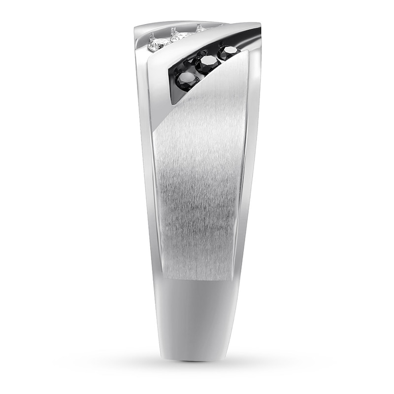 Main Image 3 of Men's Black & White Diamond Band 1/4 ct tw 10K White Gold