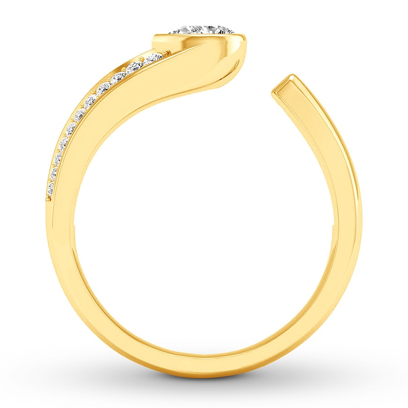 Main Image 2 of Diamond Anniversary Ring 1/4 ct tw Pear-shaped 14K Yellow Gold