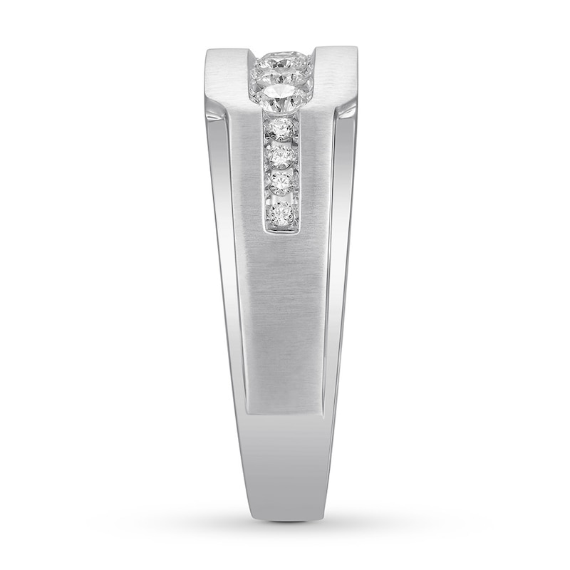 Main Image 3 of Men's Diamond Band 1/2 carat tw Round 14K White Gold