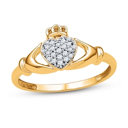 Image of a Claddagh ring from Jared.