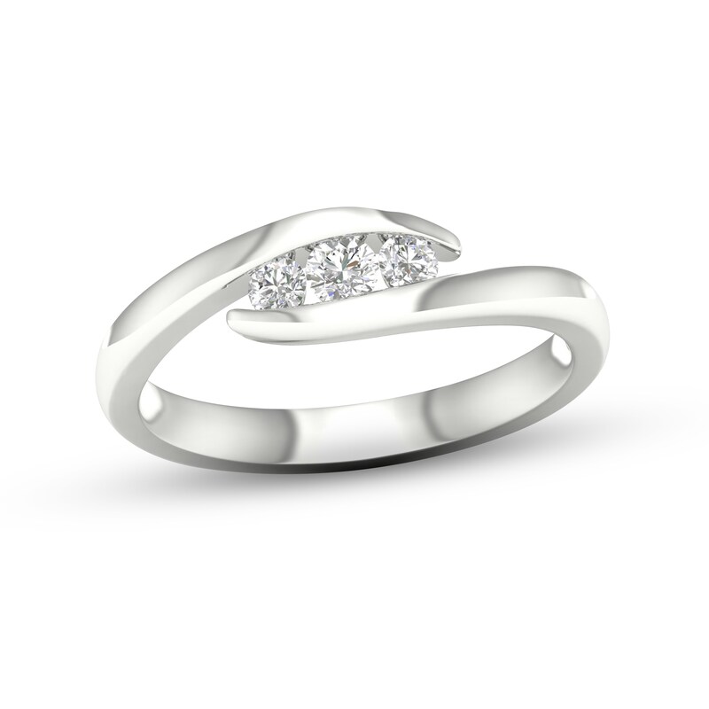 Main Image 1 of Diamond 3-Stone Ring 1/5 ct tw Round 10K White Gold