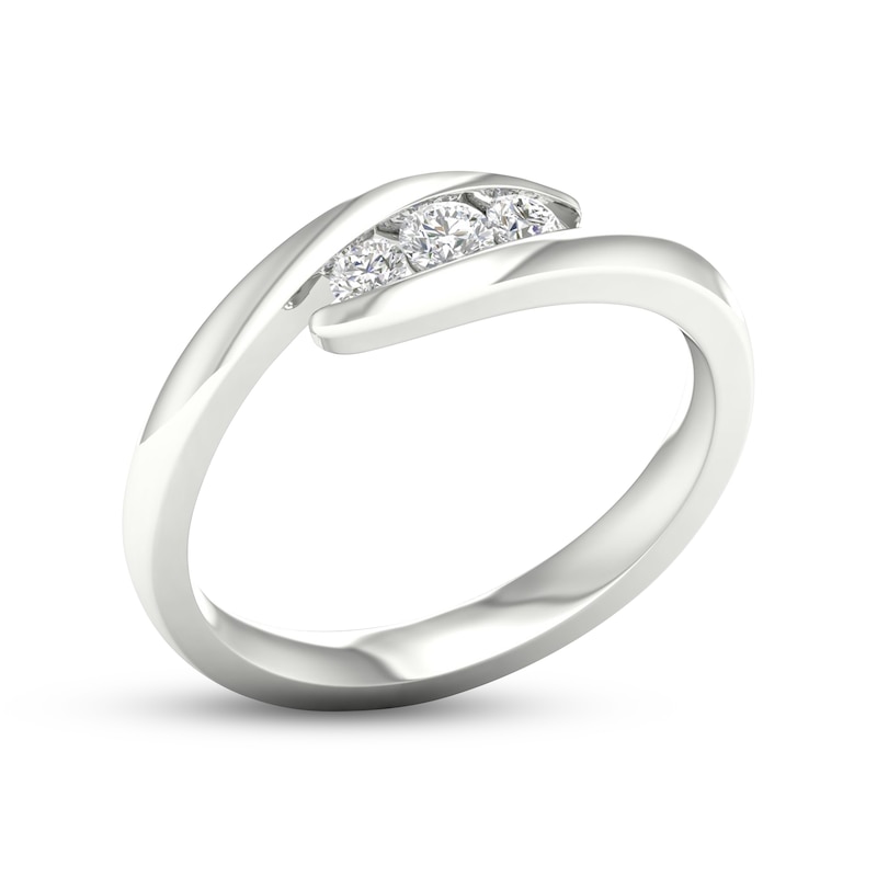 Diamond 3-Stone Ring 1/5 ct tw Round 10K White Gold