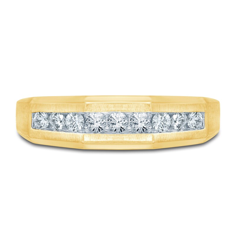 Main Image 3 of Men's Diamond Wedding Band 1/2 ct tw Round 14K Yellow Gold