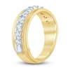 Thumbnail Image 2 of Men's Diamond Wedding Band 1 ct tw Round 14K Yellow Gold