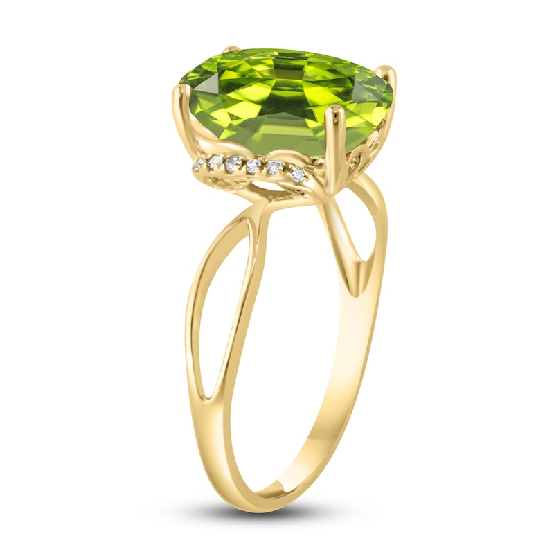 Main Image 2 of LALI Jewels Natural Peridot Ring 1/20 ct tw Diamonds 14K Yellow Gold