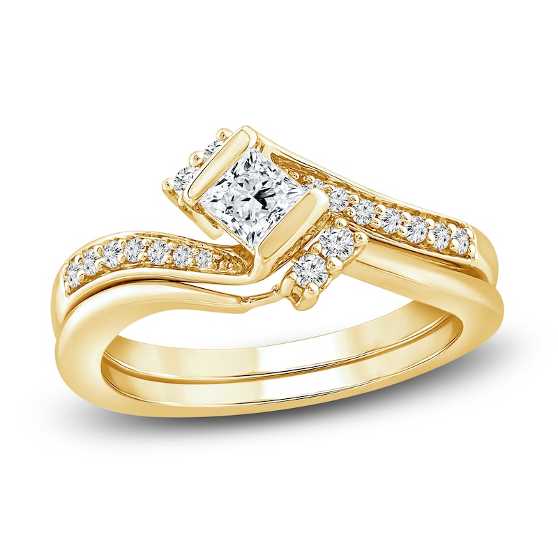 Main Image 1 of Diamond Bridal Set 1-1/4 ct tw Princess/Round 14K Yellow Gold