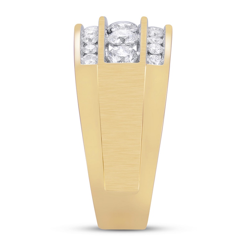 Main Image 2 of Men's Diamond Anniversary Ring 1-1/2 ct tw Round 14K Yellow Gold