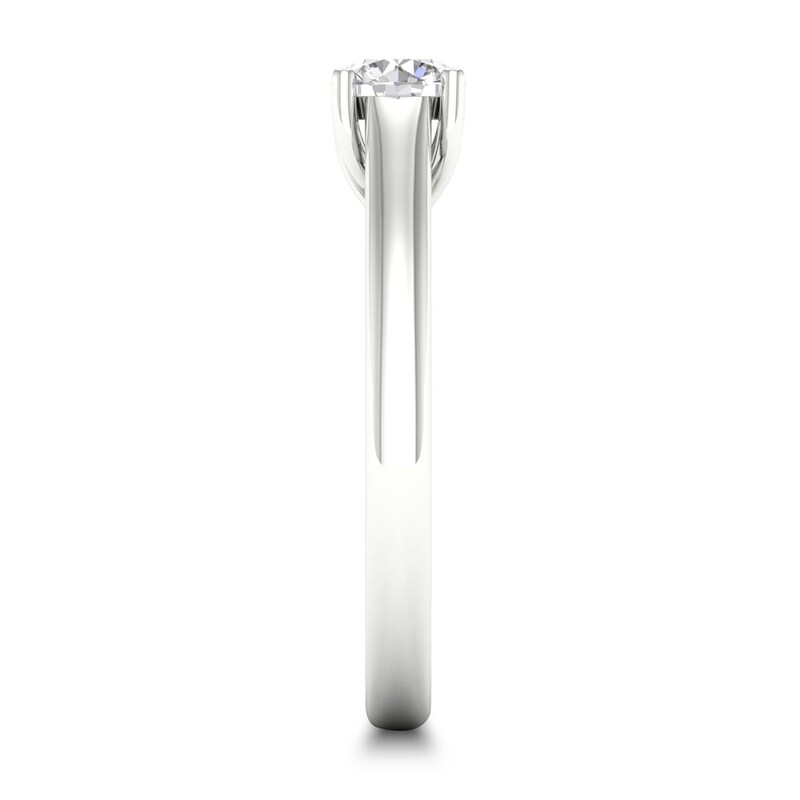 Main Image 2 of Diamond Solitaire Ring 1/4 ct tw Round-cut 14K White Gold (SI2/I)