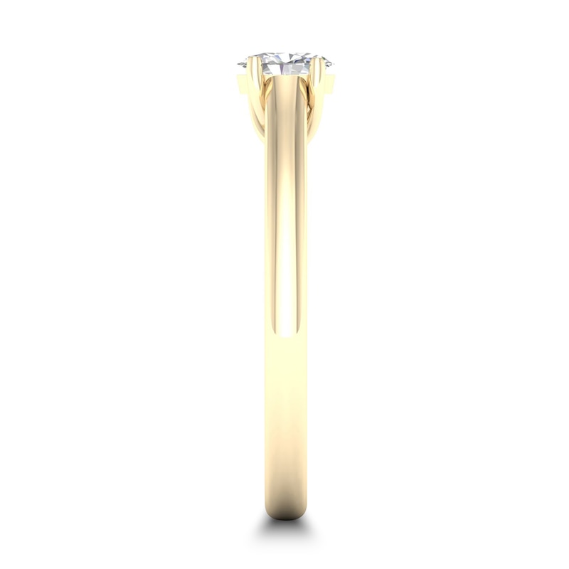 Diamond Solitaire Ring 1/4 ct tw Oval-cut 14K Yellow Gold (SI2/I)