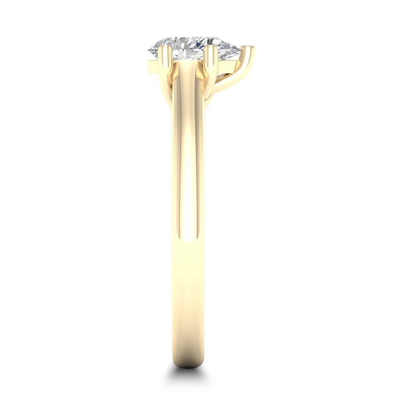 Diamond Solitaire Ring 1/2 ct tw Pear-shaped 14K Yellow Gold (SI2/I)
