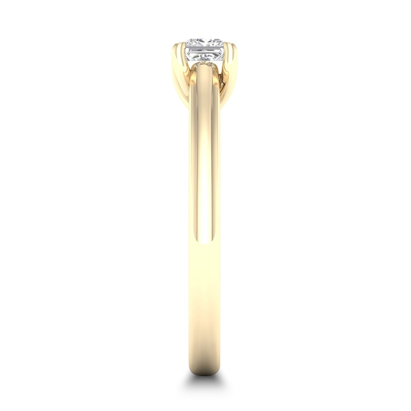 Diamond Solitaire Ring 1/3 ct tw Princess-cut 14K Yellow Gold (SI2/I)