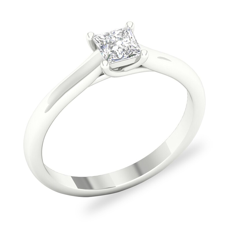 Main Image 4 of Diamond Solitaire Ring 1/2 ct tw Princess-cut Platinum (SI2/I)