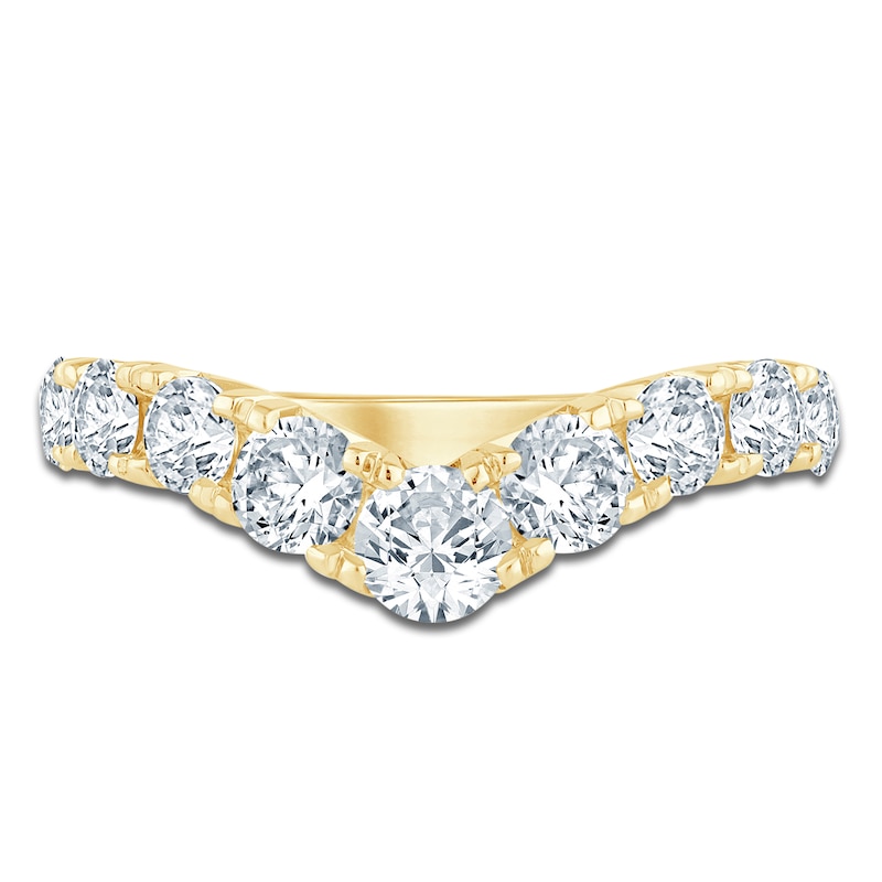 Main Image 3 of Lab-Grown Diamond Graduated Chevron Anniversary Ring 1-1/2 ct tw 14K Yellow Gold