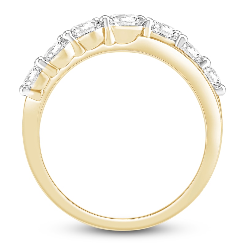 Lab-Created Diamond Ring 1-1/2 ct tw Round 14K Yellow Gold