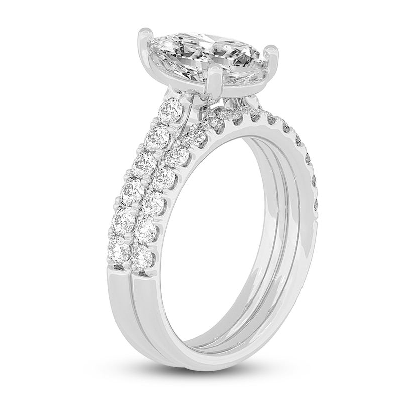 Main Image 2 of Lab-Grown Diamond Bridal Set 3 ct tw Pear/Round 14K White Gold