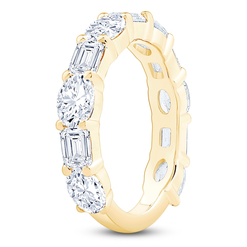 Main Image 2 of Oval & Emerald-Cut Lab-Grown Diamond Alternating Anniversary Ring 3 ct tw 14K Yellow Gold