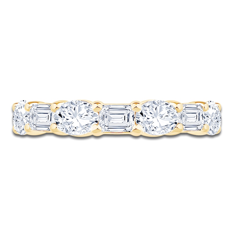Main Image 3 of Oval & Emerald-Cut Lab-Grown Diamond Alternating Anniversary Ring 3 ct tw 14K Yellow Gold
