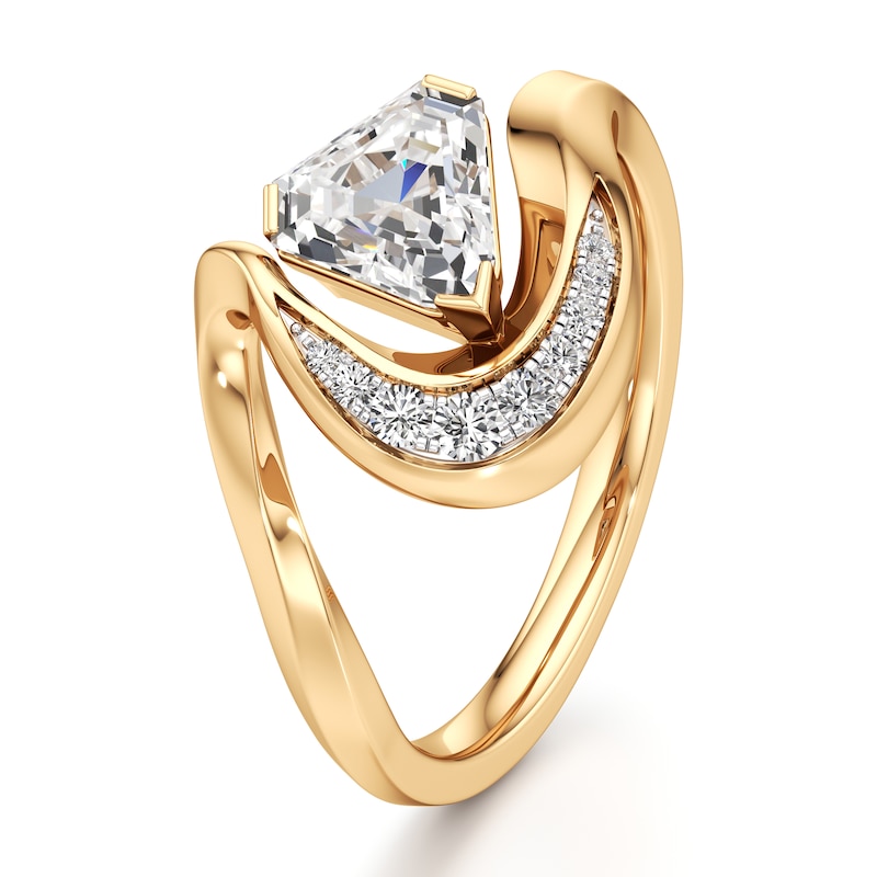 Main Image 4 of J'Lure Shield Step-Cut Lab-Grown Diamond Engagement Ring 1 ct tw 18K Yellow Gold