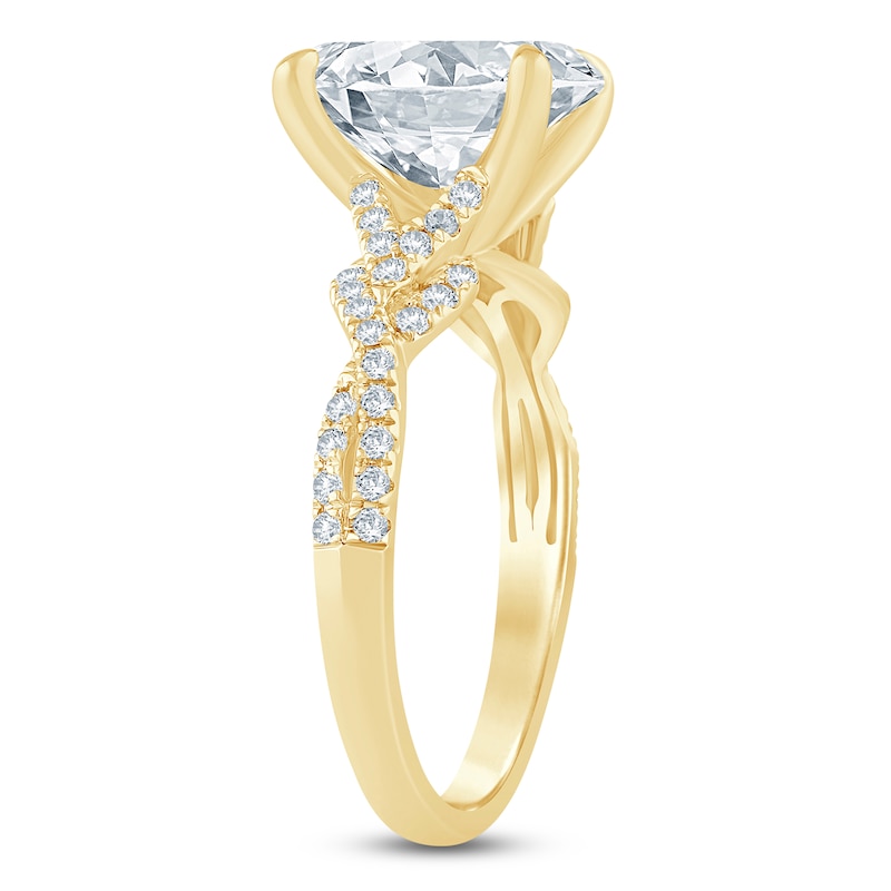 Main Image 2 of Oval-Cut Lab-Grown Diamond Engagement Ring 3-1/4 ct tw 14K Yellow Gold