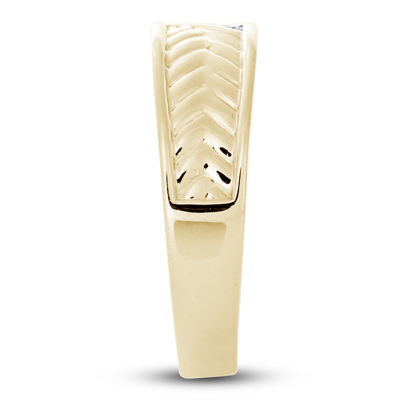 Main Image 3 of Men's Diamond Wedding Band 1/6 ct tw Round 14K Yellow Gold