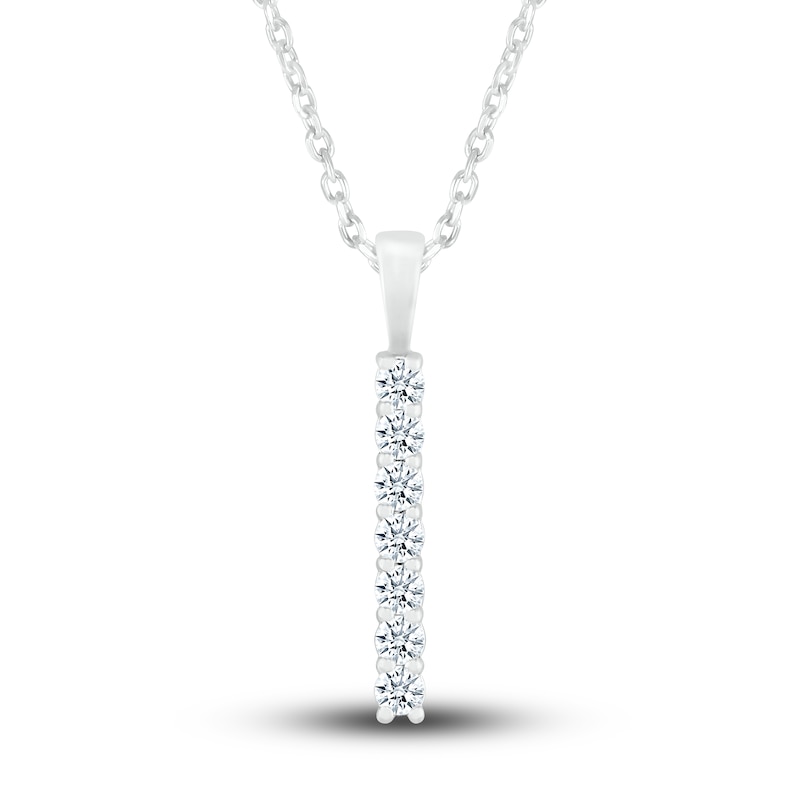Main Image 1 of Diamond Pendant Necklace 1/4 ct tw Round 10K White Gold 18"