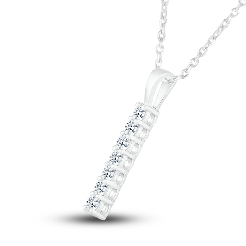 Main Image 2 of Diamond Pendant Necklace 1/4 ct tw Round 10K White Gold 18"