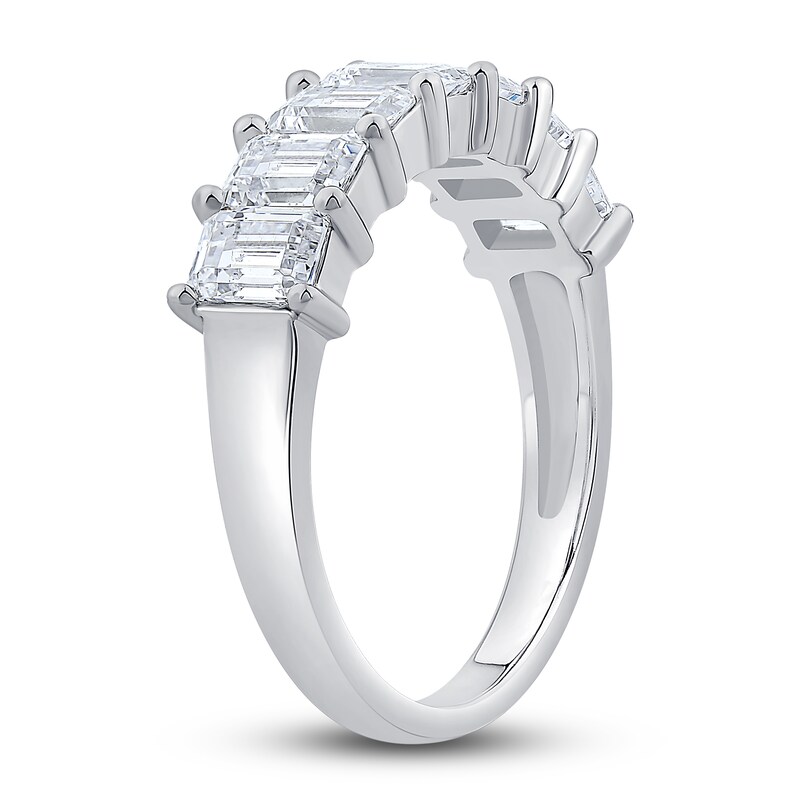 Main Image 2 of Diamond 7-Stone Anniversary Band 2-1/8 ct tw Round/Emerald 14K White Gold