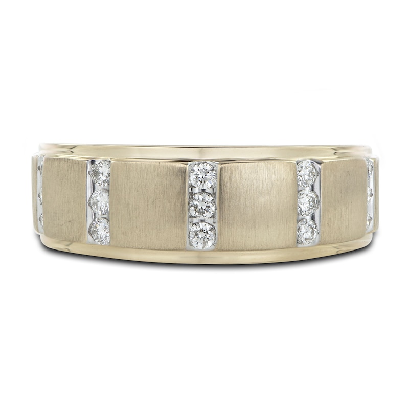 Main Image 3 of Diamond Wedding Band 1/4 ct tw Round 10K Yellow Gold