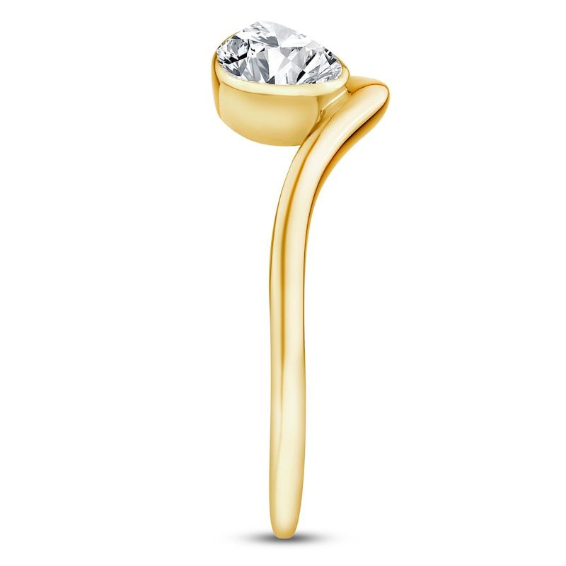 Main Image 3 of Jared Signature Pear-Shaped Lab-Grown Diamond Solitaire Ring 1 ct tw 14K Yellow Gold