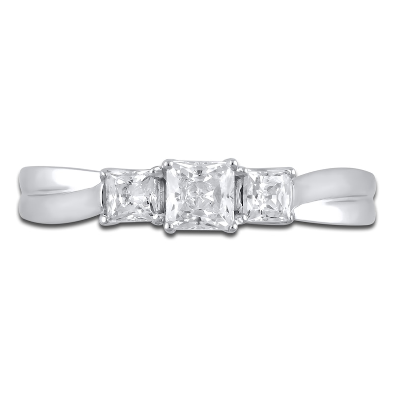 Main Image 3 of Diamond 3-Stone Engagement Ring 1 ct tw Princess/Round 14K White Gold