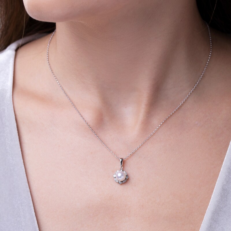 Main Image 4 of Yoko London Freshwater Cultured Pearl Pendant Necklace 1/8 ct tw 18K White Gold 18"