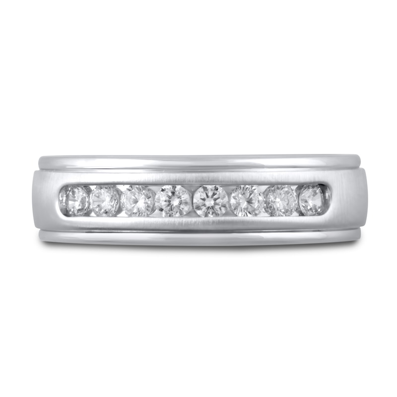 Main Image 3 of Lab-Grown Diamond Ring 1/2 ct tw Round 10K White Gold