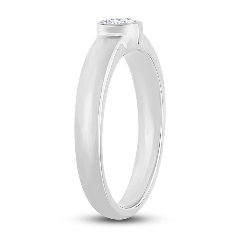 Main Image 2 of Diamond Solitaire Engagement Ring 1/2 ct tw Oval 14K White Gold (I/SI2)