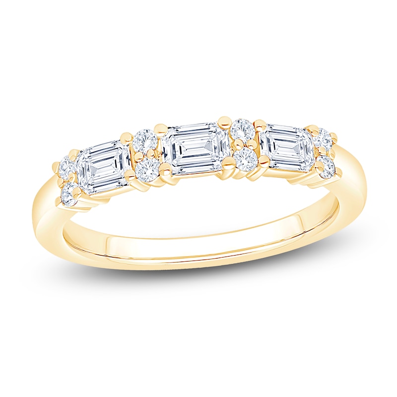 Main Image 1 of Certified Round & Emerald-Cut Diamond Wedding Band 3/4 ct tw 14K Yellow Gold