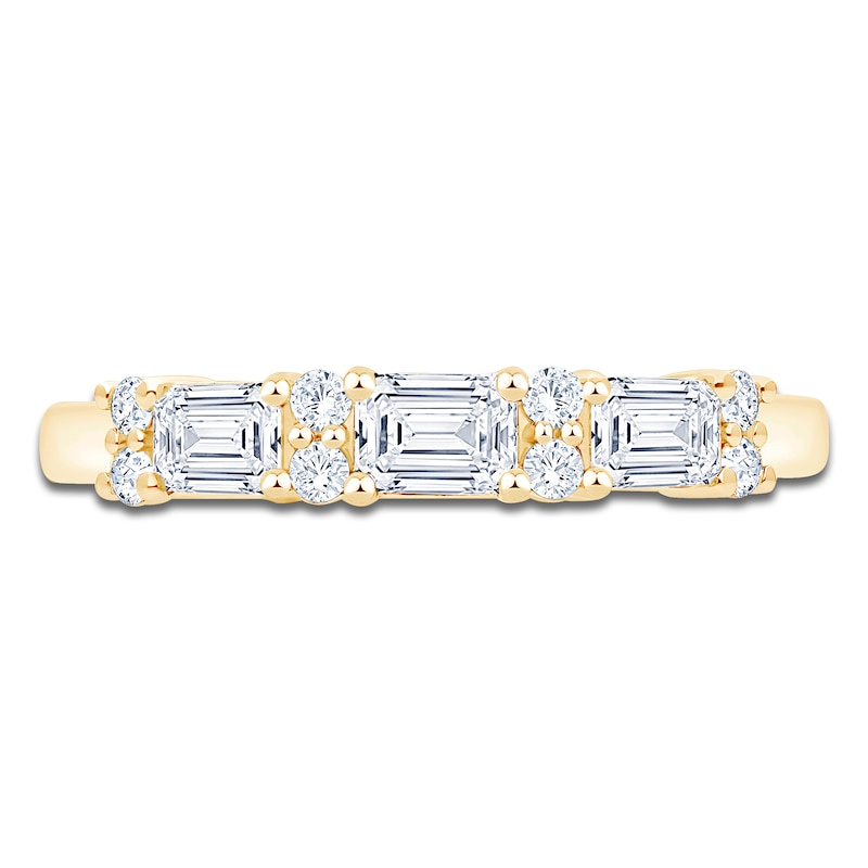 Main Image 3 of Certified Round & Emerald-Cut Diamond Wedding Band 3/4 ct tw 14K Yellow Gold