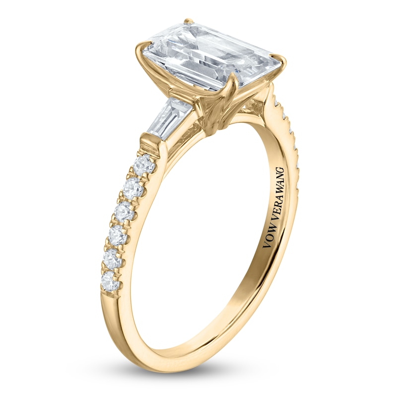 Main Image 2 of Vera Wang VOW Emerald-Cut Lab-Grown Diamond Engagement Ring 2-1/4 ct tw 14K Yellow Gold