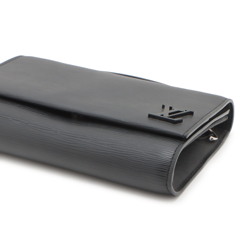 Main Image 2 of Previously Owned Louis Vuitton Clery Epi Noir M54537 (11152543536)