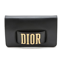 Previously Owned Christian Dior Dio(r)evolution Clutch (80924974241)