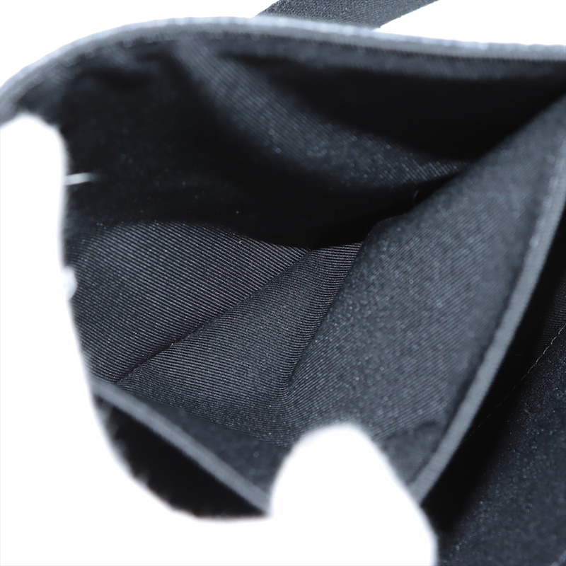 Main Image 2 of Previously Owned Louis Vuitton District PM Monogram Messenger Bag M44000 (O1Y5SQVK)