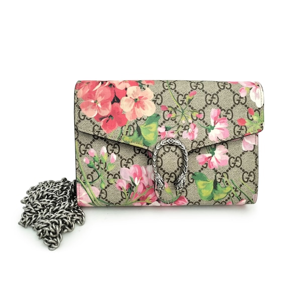Previously Owned Gucci GG Supreme Blooms Dionysus Wallet on Chain T28B0C2F