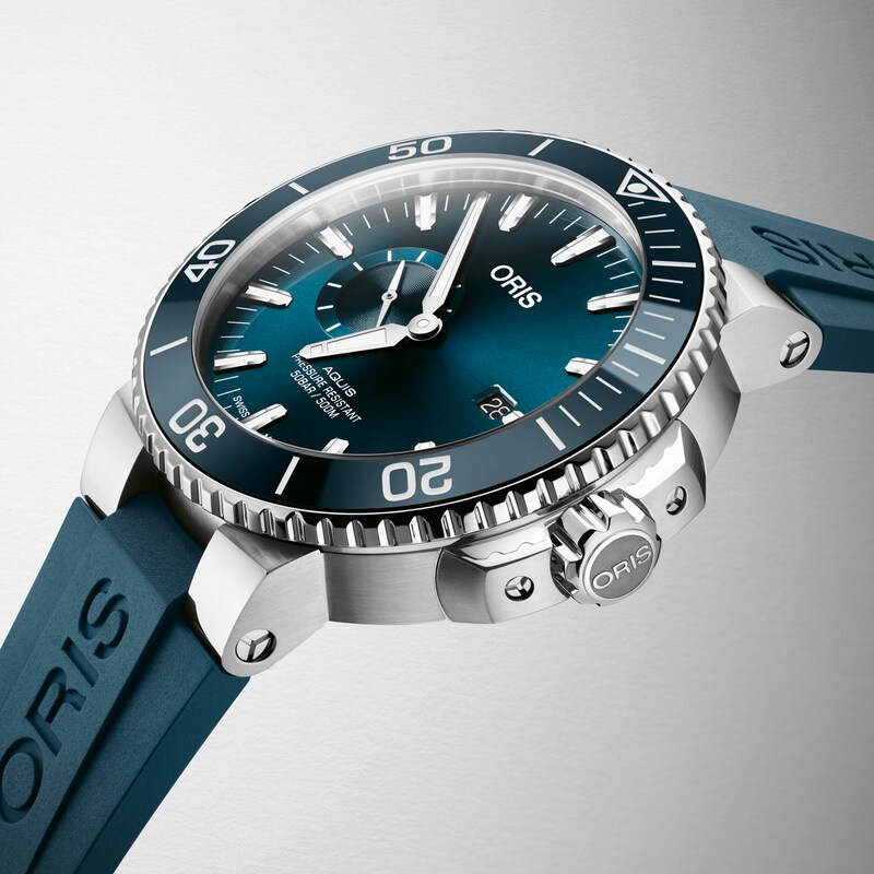 Main Image 2 of Oris Aquis Date Automatic Men's Watch 74377334155