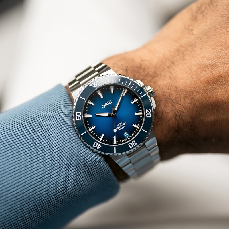 Main Image 6 of Oris Aquis Date Calibre 400 Men's Watch 01 400 7790 4135-07 8 23 02PEB