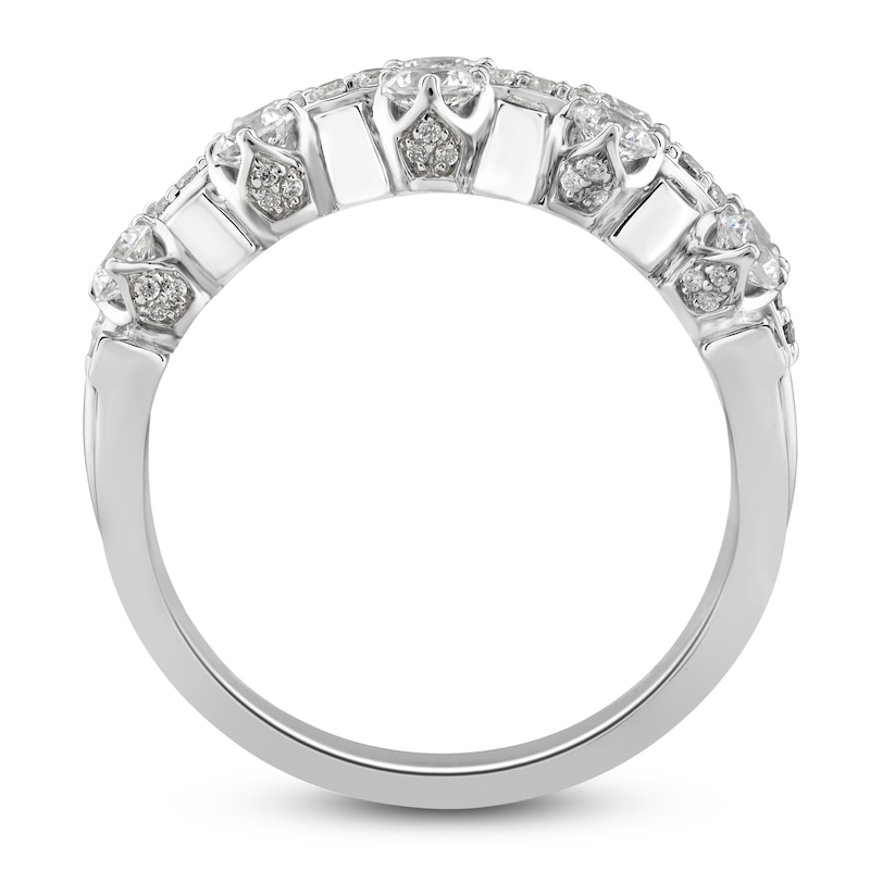 Main Image 2 of Diamond Ring 1-1/2 ct tw Round/Baguette 14K White Gold