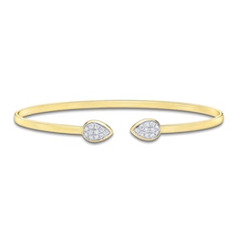 Shy Creation Corelli Collection Multi-Diamond Pear-Shaped Open Cuff Flex Bangle 1/5 ct tw 14K Yellow Gold B22001633RDZS