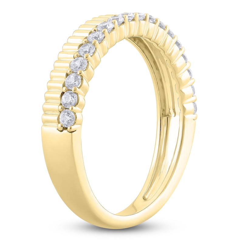 Main Image 2 of Certified Diamond Ribbed Anniversary Ring 1/3 ct tw 14K Yellow Gold